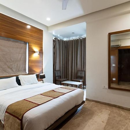 Hotel Kyra Airport Ahmedabad Extérieur photo