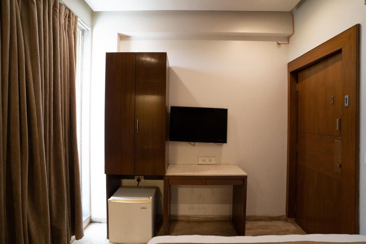 Hotel Kyra Airport Ahmedabad Extérieur photo