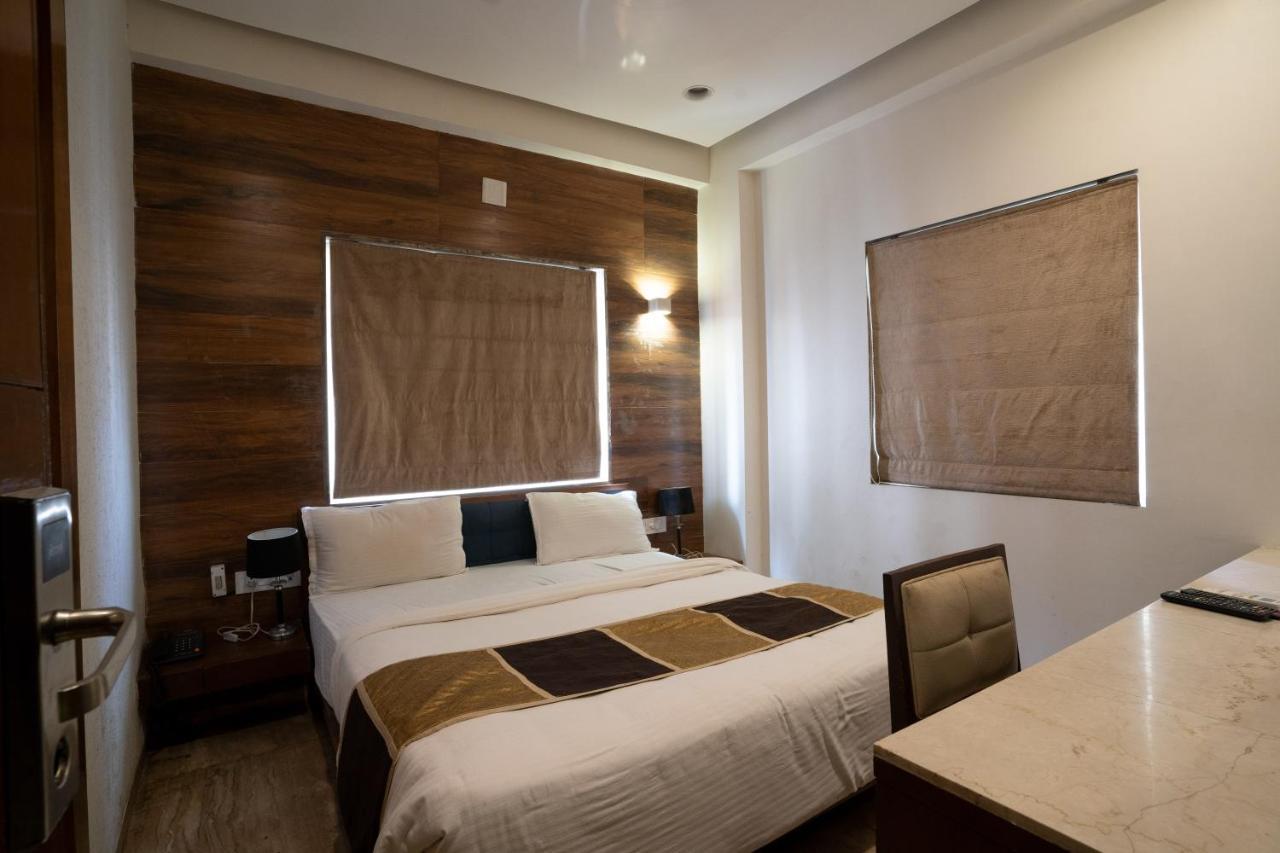 Hotel Kyra Airport Ahmedabad Extérieur photo